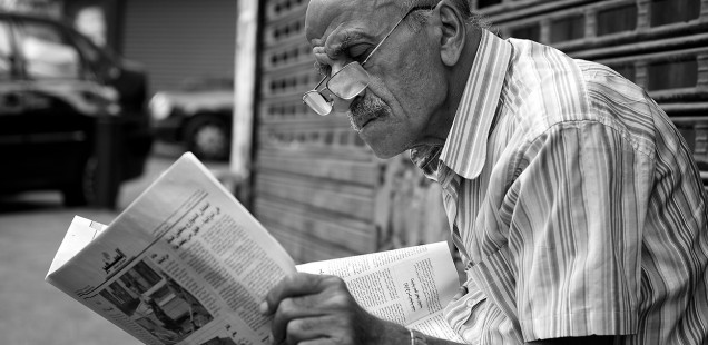 新聞と老人